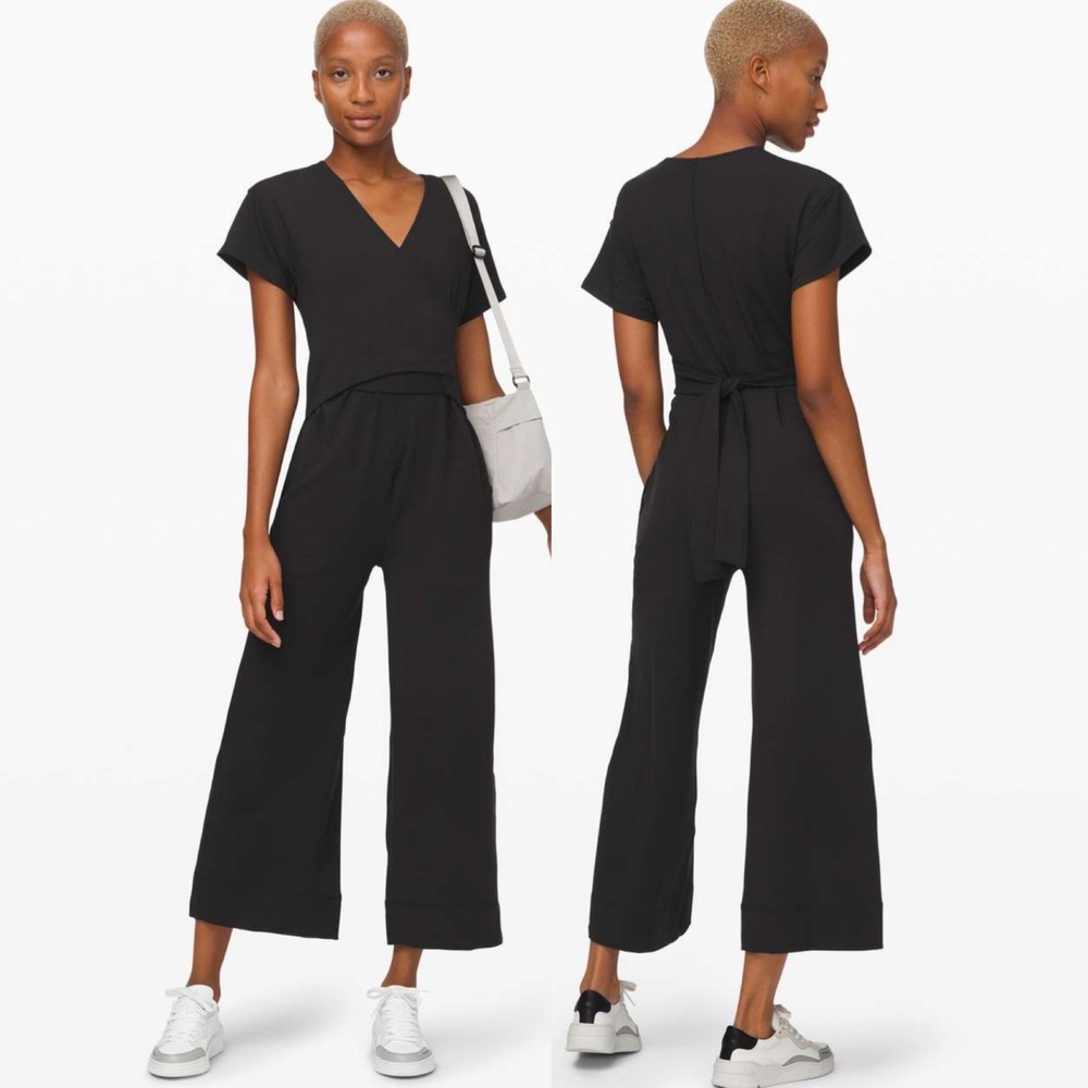 Lululemon Its A Tie Black Wide Leg Jumpsuit Womens Sz 4 W1CAAS Pockets Tie Waist